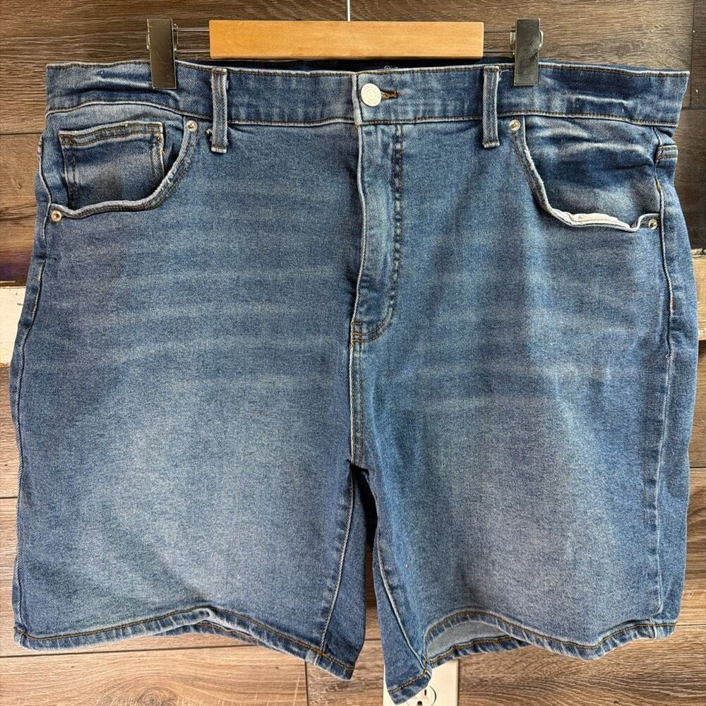 TERRA & SKY Women’s Denim Shorts Button Zip Casual Wear Size 24W